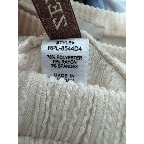 Zenana Ivory Textured Short Shirt Set size Large - Picture 2 of 5